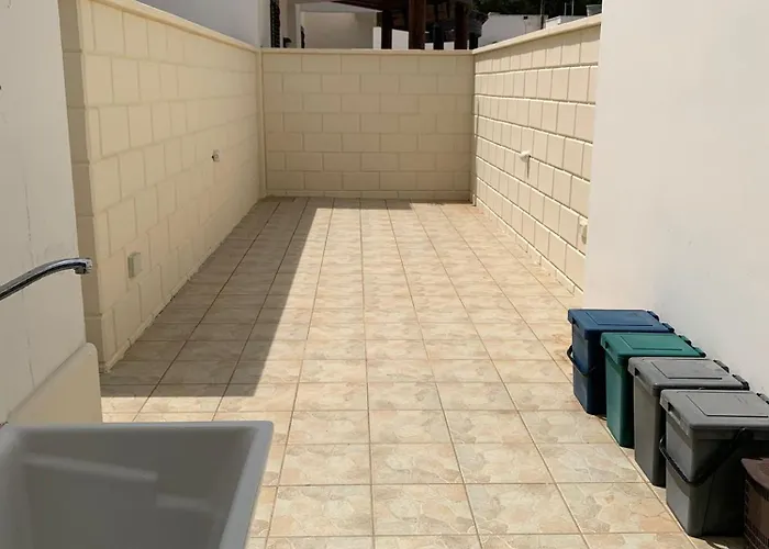 度假居 Iron House *