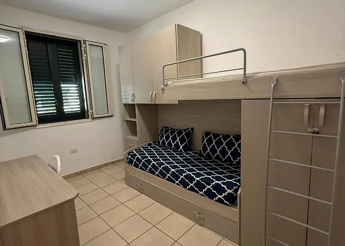 Iron House 托雷苏达